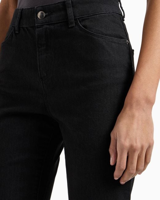 Vaqueros J20 De Cintura Alta Y Pernera Superajustada En Denim Elástico Emporio Armani de color Black