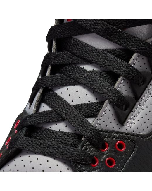 Nike Black 3 Retro Sneaker
