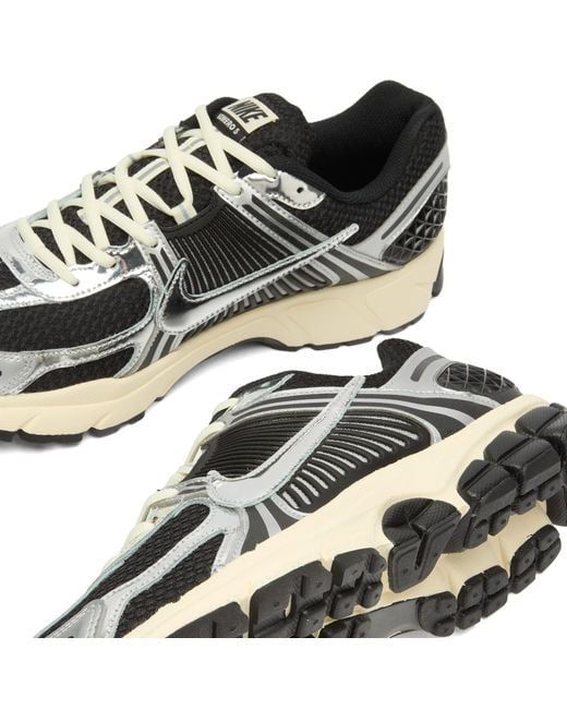 Nike Black Vomero 5 Chrome Sneaker