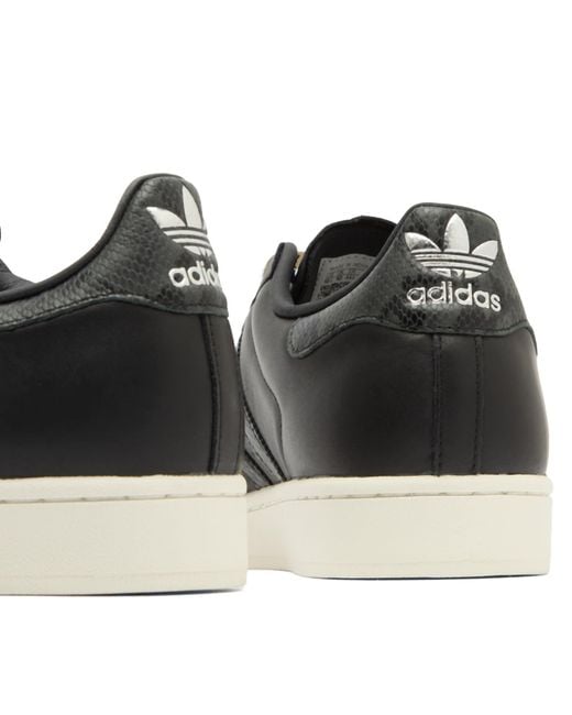 Adidas Black Superstar Ii Sneaker for men