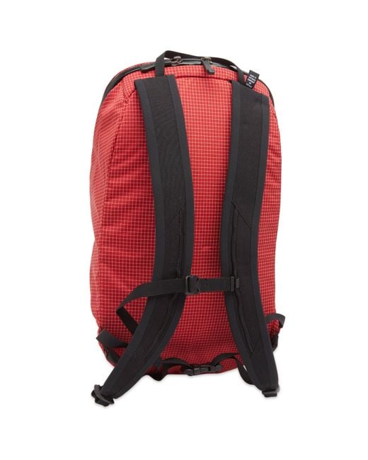 Arc'teryx Konseal 15 Backpack in Red | Lyst Canada