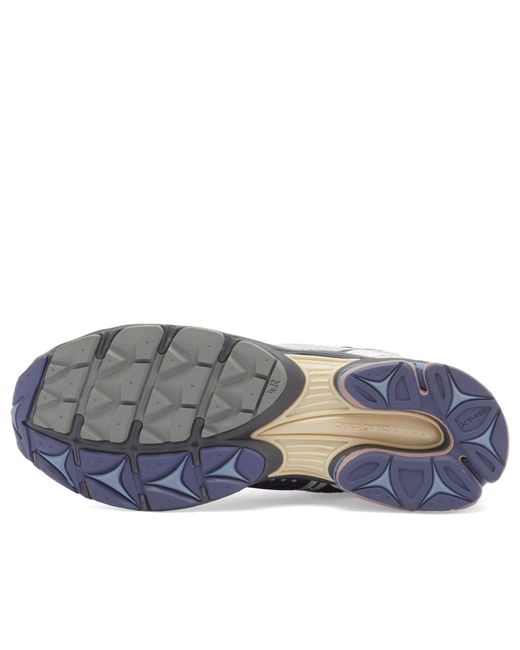 Saucony Blue Progrid Triumph 4 Sneakers for men