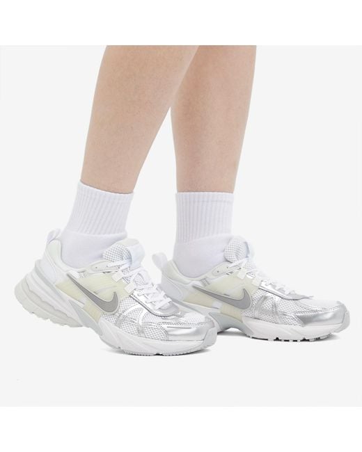 Nike White S V2K Run Sneakers Metallic