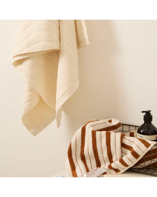 BAINA Natural St Clair Bath Towel