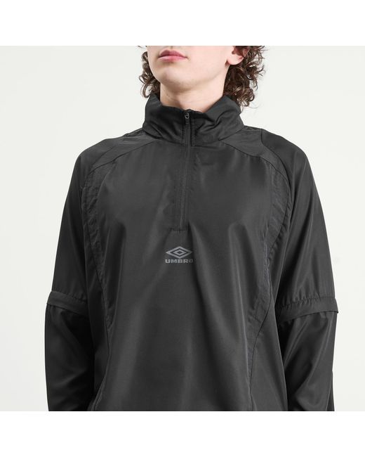 Umbro Black Zip Off Sleeve Wind Jacket for men