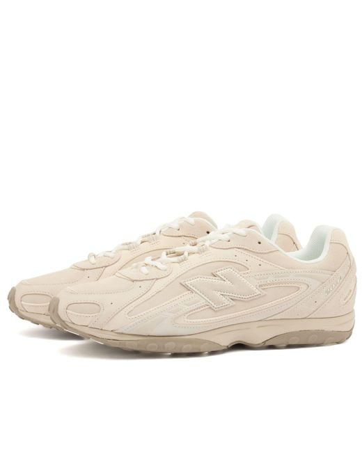 New Balance White 204L Sneaker