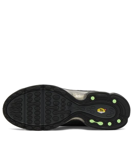 Nike Black Air Max Plus Vii Sneaker for men