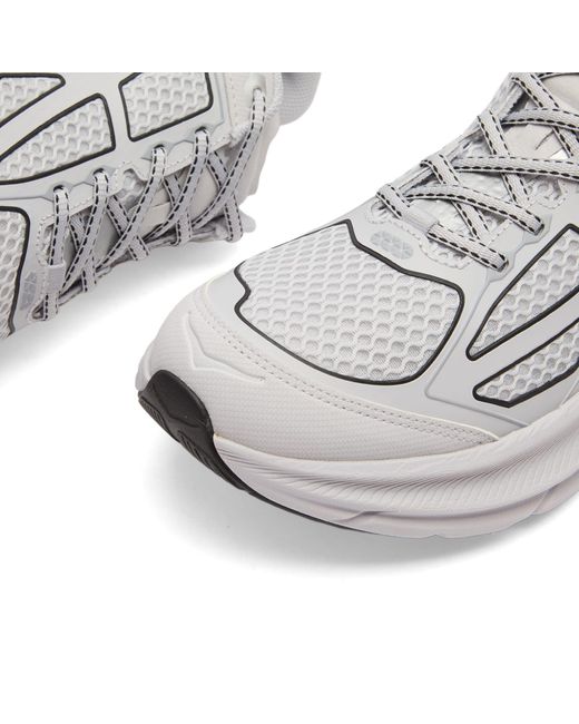 Hoka One One White U Clifton One9 Sneaker