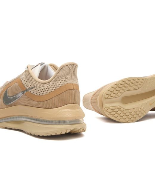 Nike Natural Pegasus Premium Sp Sneaker