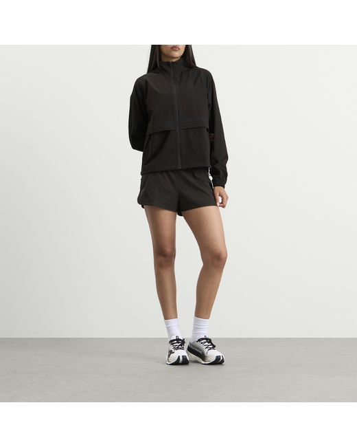 On Shoes Black Performance Volt Jacket