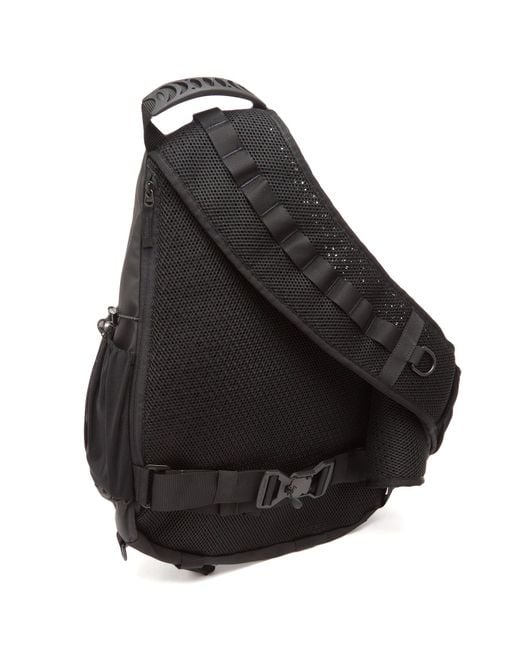 Oakley Latitude Sling Pack in Black for Men | Lyst