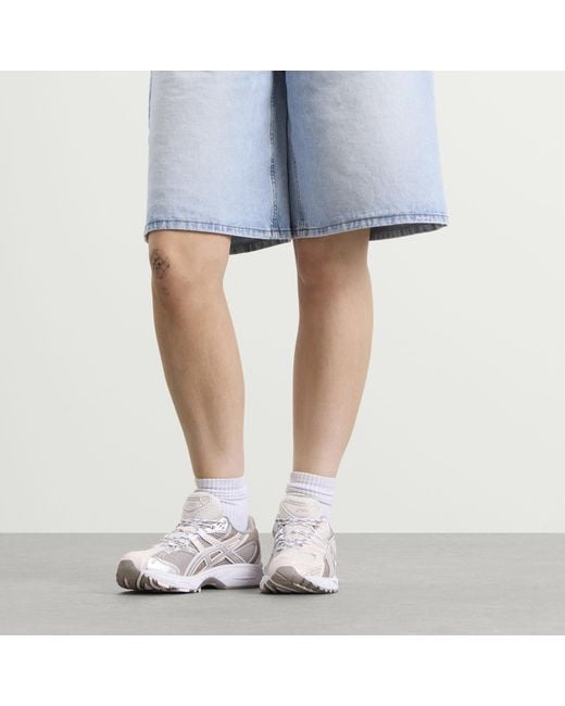 Asics White Gel-Nimbus 10.1 Sneaker