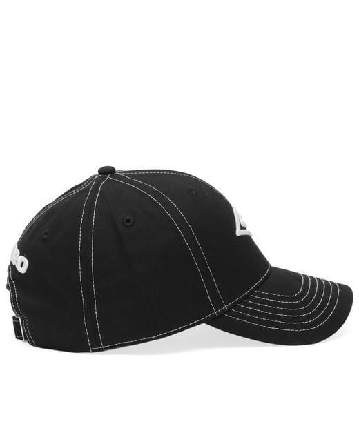 Umbro Black Contrast Stitch Cap for men