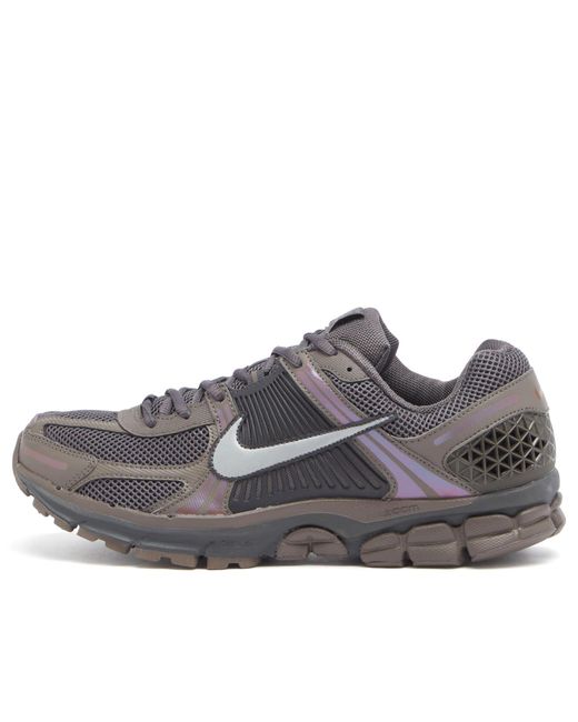 Nike Gray Zoom Vomero 5 Y2K Sneaker