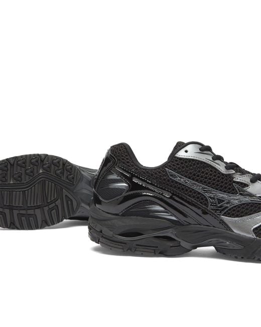 Mizuno Black Wave Rider 10 Sneaker for men