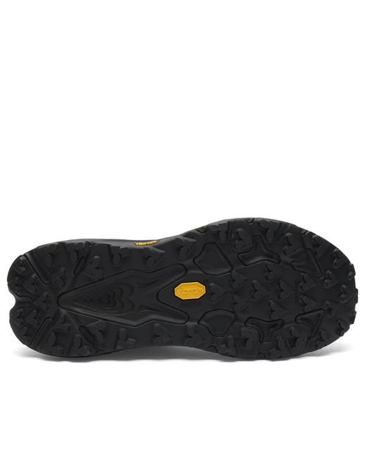 Hoka One One Black Speedgoat 7 Sneaker for men