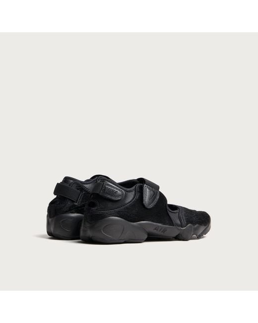 Nike Black W Air Rift Pony Sneaker
