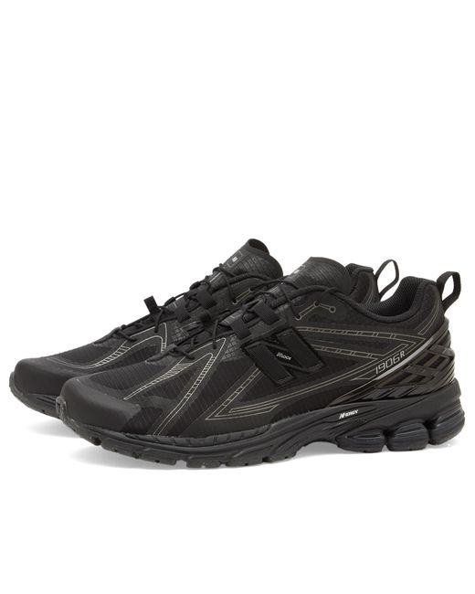 New Balance Black 1906R Sneaker