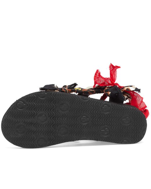ARIZONA LOVE Red Straps Trekky Sandals