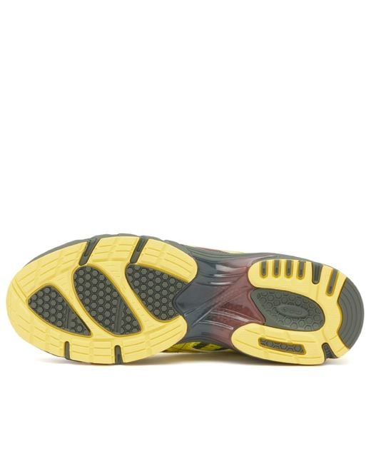 Asics Yellow Ub9-S Gel-Ds Trainer 14 Sneaker for men