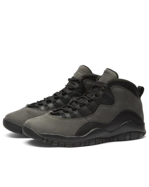 Nike Black 10 Retro Sneaker for men