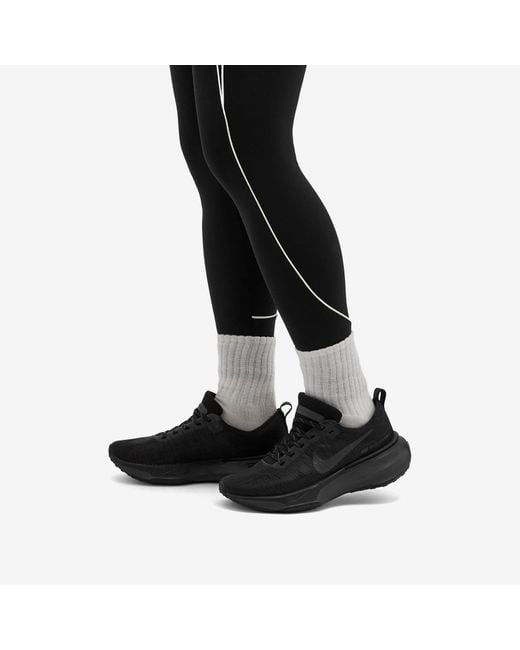 Nike Black Invincible 3 Sneaker