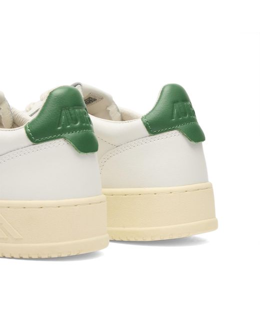 Autry White 01 Low Leather Sneakers for men
