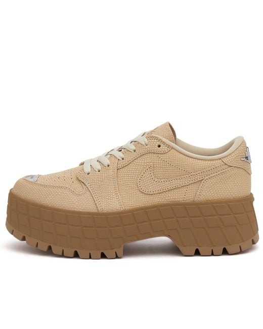 Nike Natural 1 Brooklyn Low W Sneaker