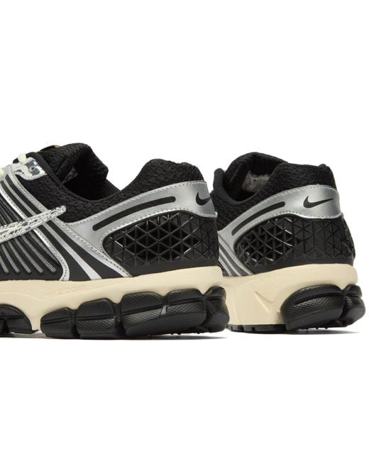 Nike Black Vomero 5 Chrome Sneaker