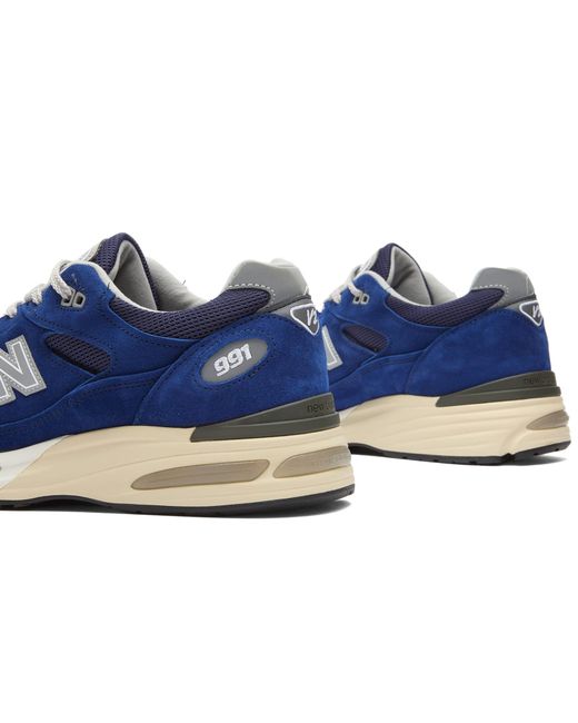 New Balance Blue 991V2 Sneaker