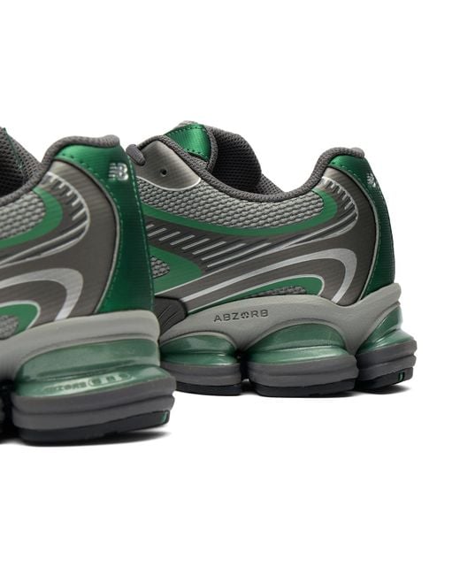 New Balance Green 2000 Sneaker