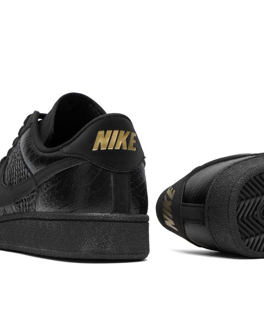 Nike Black Tennis Classic Prm Sneaker for men