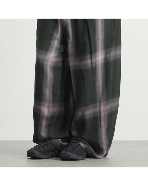 Keen Black Jasper Split