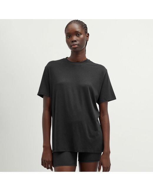 Skims Black Boyfriend T-Shirt