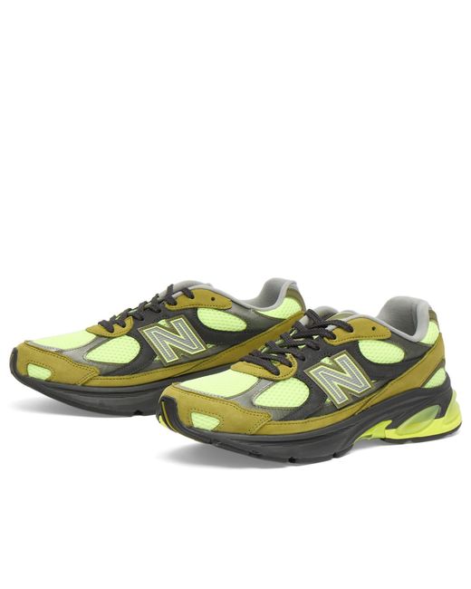 New Balance Green Abzorb 2010 Sneaker