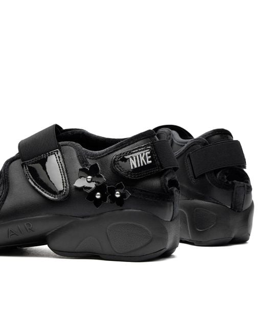 Nike Black W Air Rift Leather Sneaker