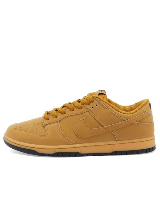 Nike Brown Dunk Low Retro Se Wheat Sneaker for men