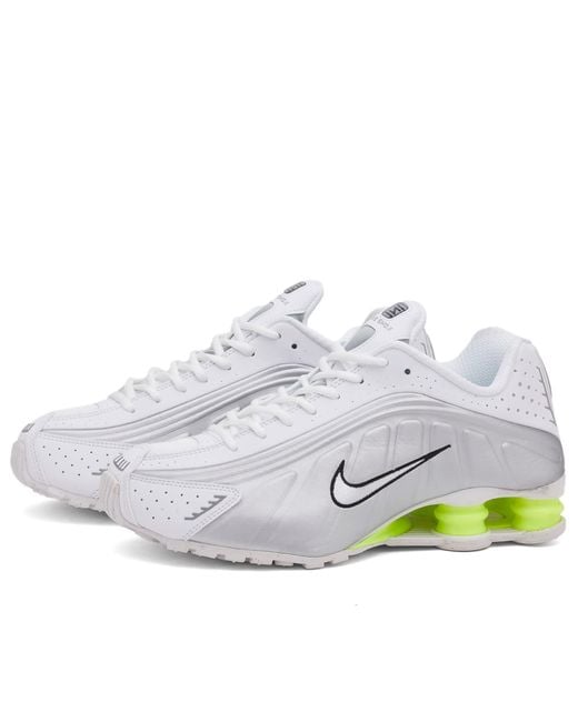 Nike White Shox R4 W Sneaker