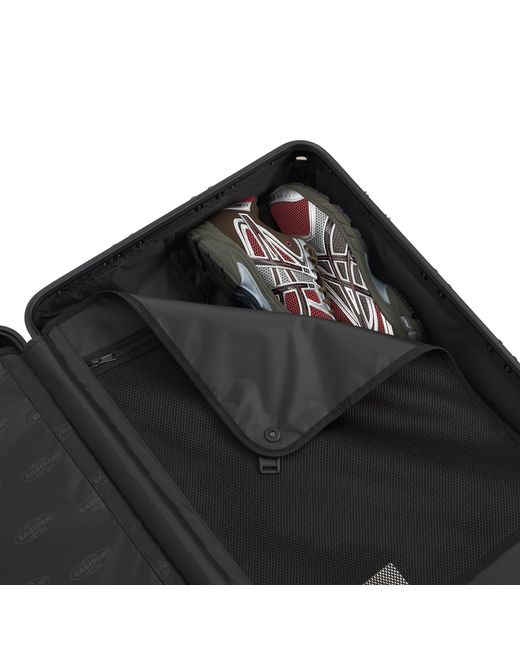 Eastpak Black Resist'R Luggage Case