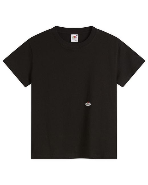 HOMMEGIRLS White X Fruit Of The Loom Classic T-Shirt