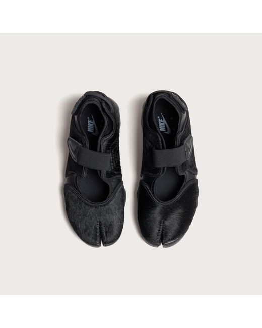 Nike Black W Air Rift Pony Sneaker