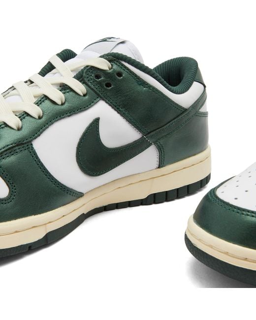 Nike Green W Dunk Low W Sneakers