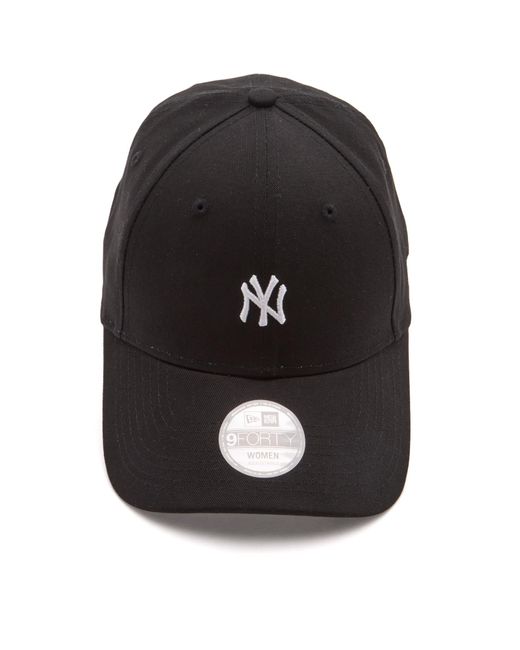 KTZ Black New York Yankees Mini Logo 9Forty Adjustable Cap