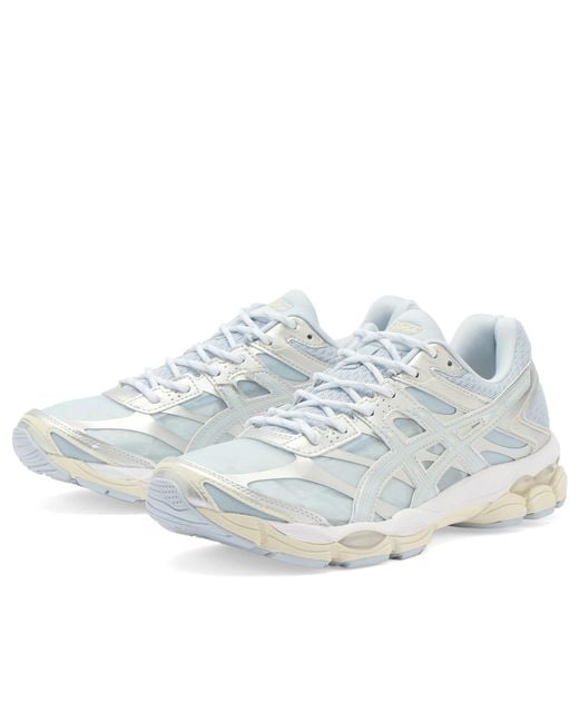Asics White Gel-Cumulus 16 Sneaker
