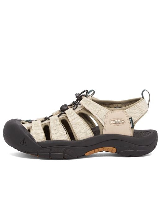 Keen Brown X Gramicci Retro Newport for men