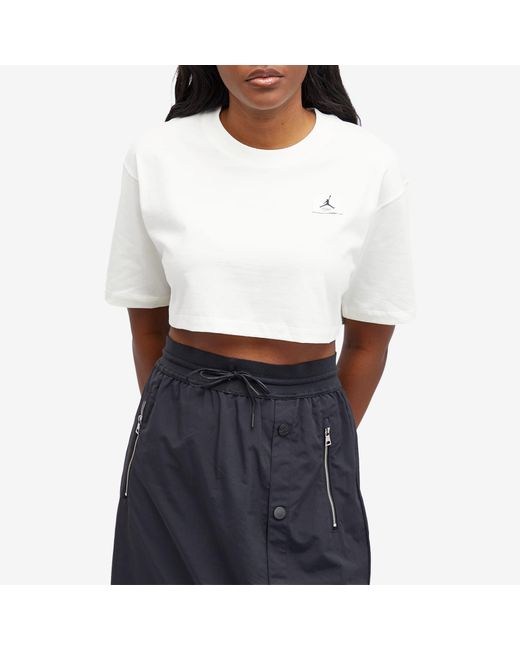 Nike White Crop T-Shirt