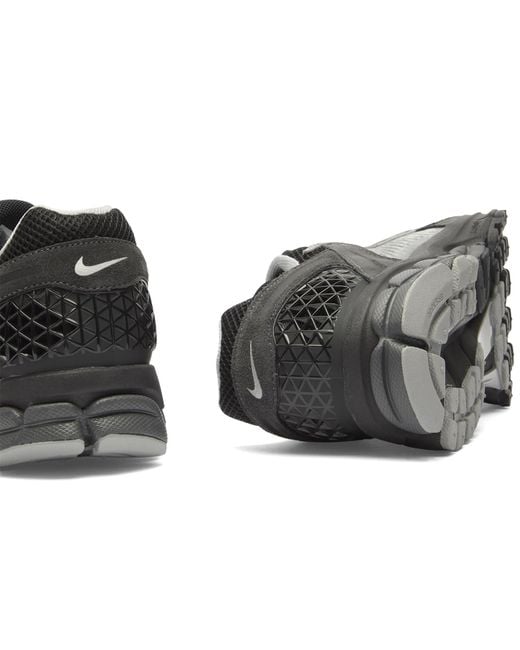 Nike Black Zoom Vomero 5 Sneaker for men