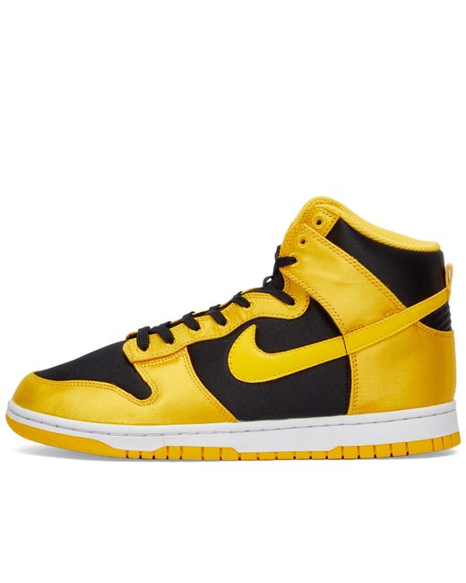 Nike W Dunk High Sneakers in Yellow Lyst