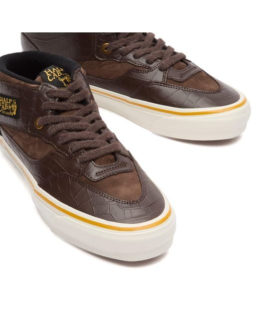 Vans Brown Otw 33 Half Cab Sneaker