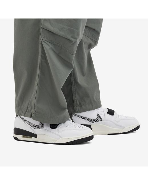 Nike White Legacy 312 Low Sneakers for men